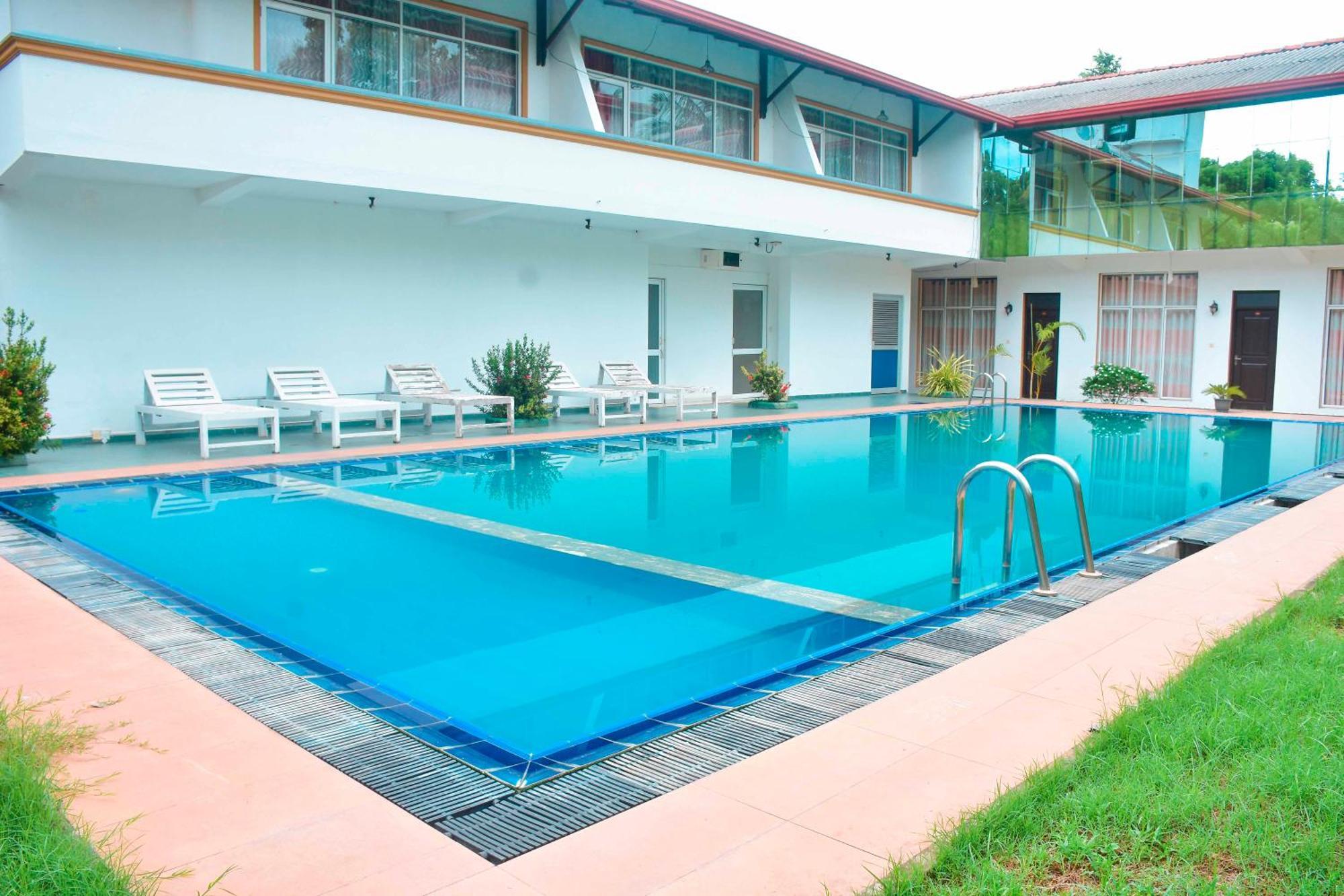 Siyanco 3*