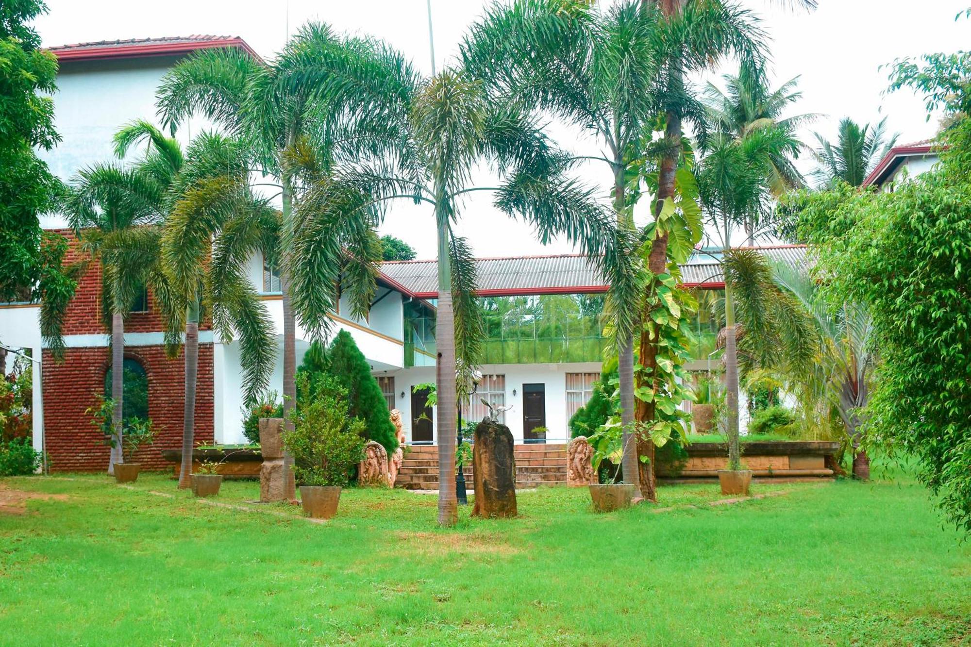 Siyanco Resort 3*